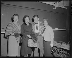 Arthur Godfrey, Mrs. James Hallett, and two other women