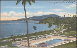 Greetings from Montego Bay, Jamaica, B.W.I. The swimming pool, Castle Gordon Hotel, Port Maria