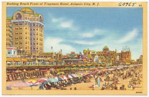 Bathing beach front of Traymore Hotel, Atlantic City, N. J.