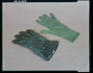 IPL, glove with lining