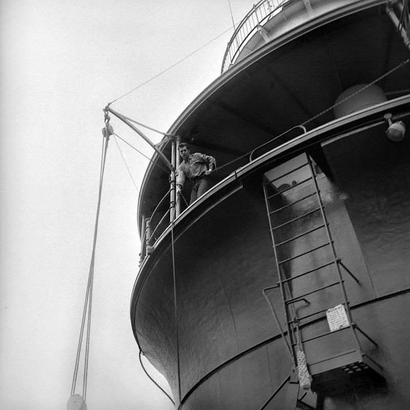 Butler Flats Lighthouse, New Bedford - Digital Commonwealth