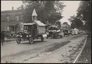 Parade, 1924