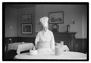 Max Hofer, pres. Of Epicurean Club and chef of the Union Club