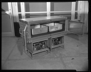 FEL, double oven with trays in place