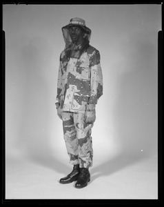 Desert uniform, days w/net, 3/4 front view, CEMEL