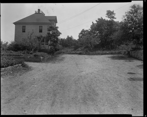 #118 Williams St. view looking easterly from in front of #110, July 7, 1936