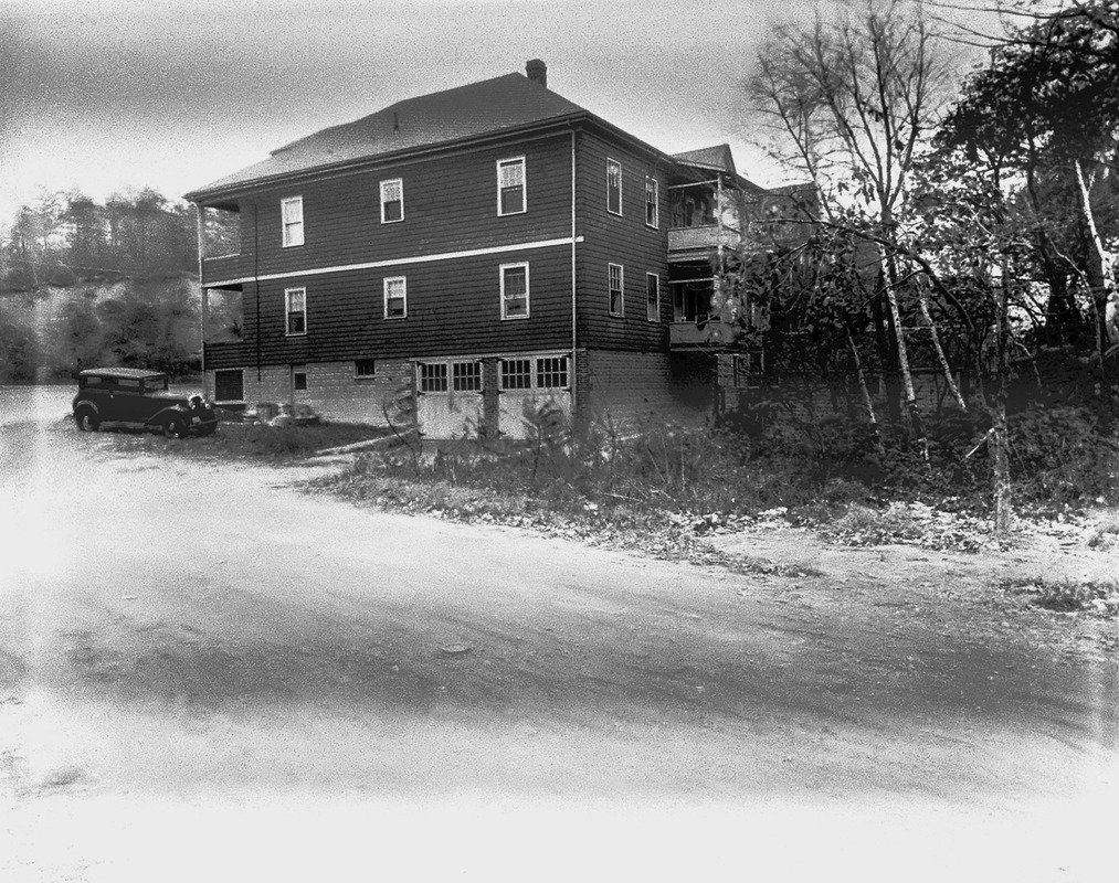 House at SW corner of Pierce and Marshall Sts. view looking S.Ely, Nov. 1, 1935