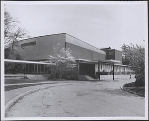 Sharon High School, Pond St.