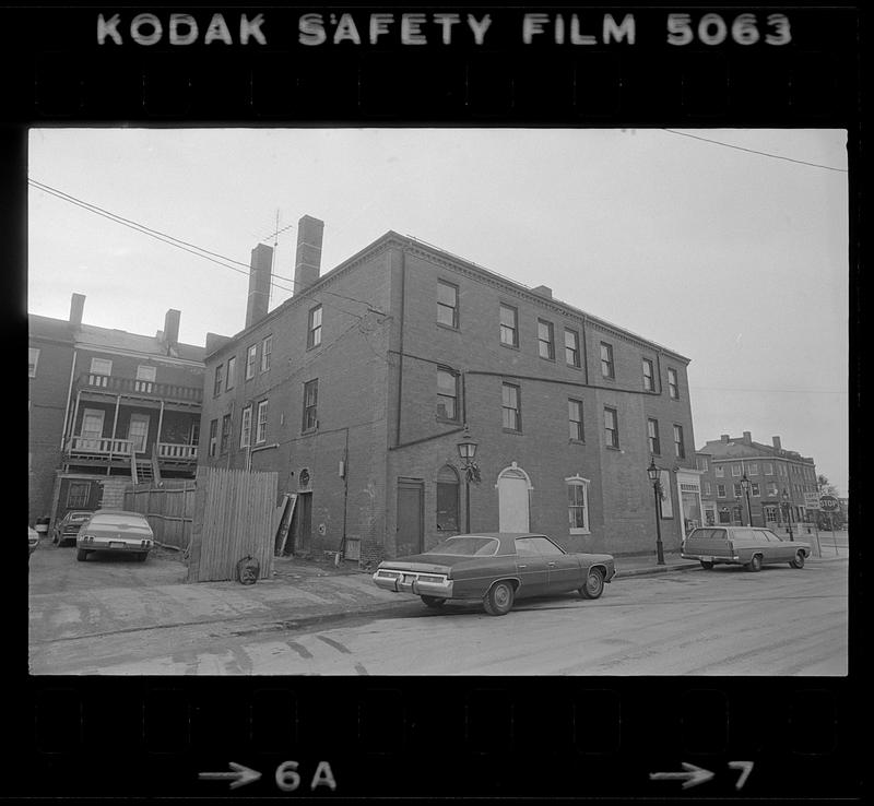 Harnch Bldg. State and Liberty St.