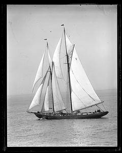 Fishing schooner Henry Ford