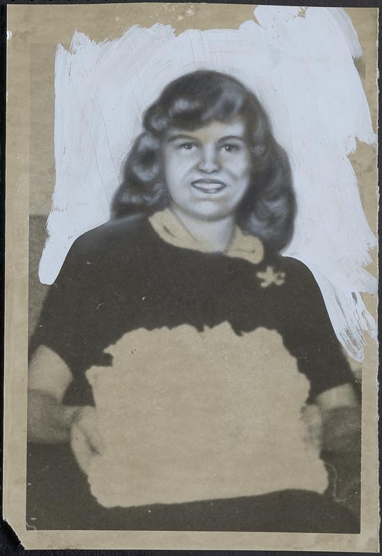 Mrs. Marilyn Hartford, witnesses saw her shot