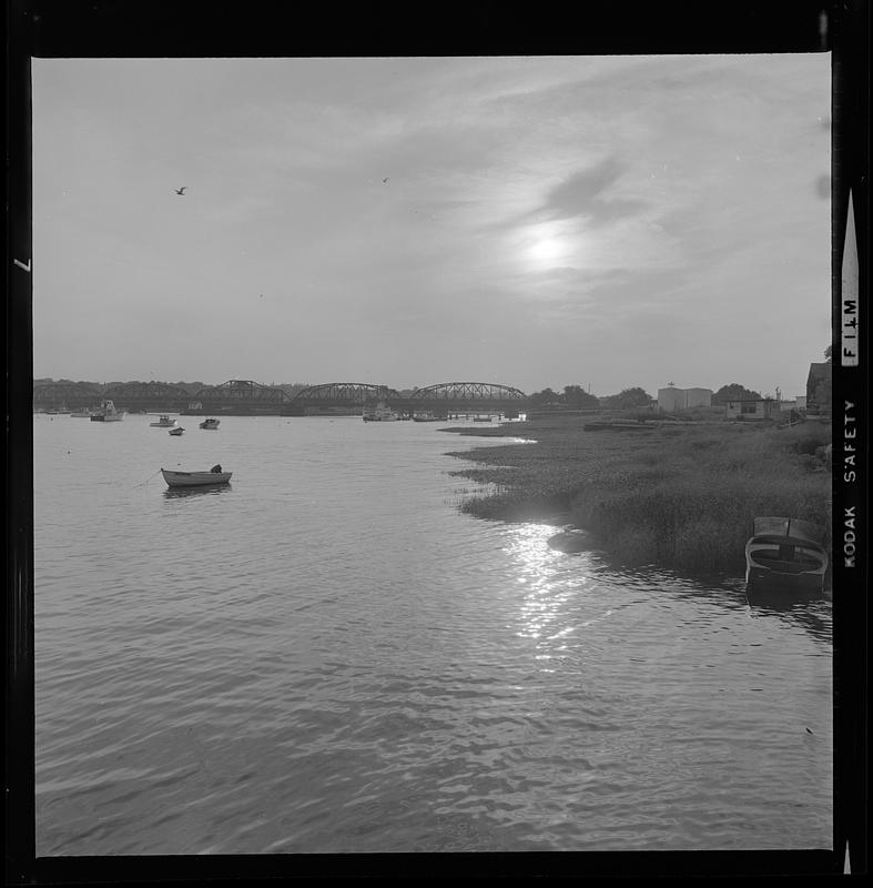 Evening harbor views from Ring’s Island