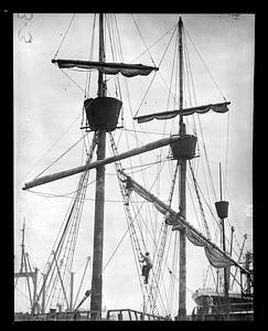 Ship's rigging