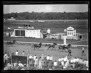 Harness racing at Rockingham, N.H.