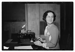 Miss Mabel Goguem typewriter demonstration
