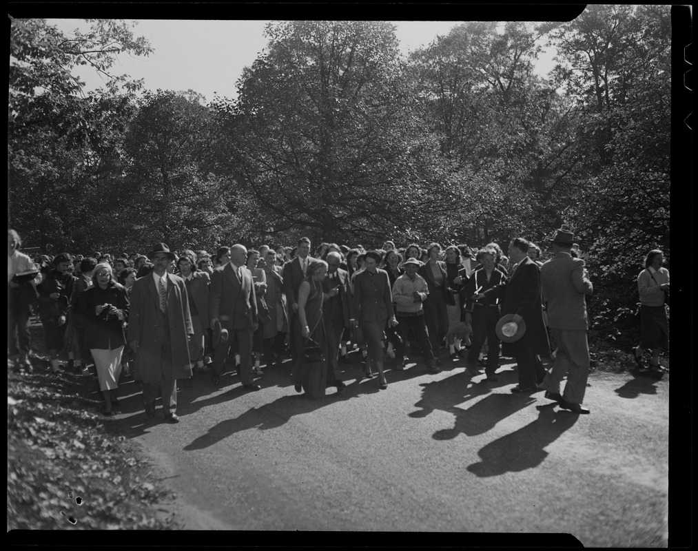 Outdoor procession with Jawaharlal Nehru in center