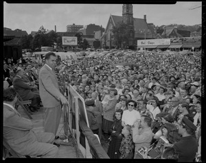 Vice presidential candidate Richard Nixon addressing large crowd