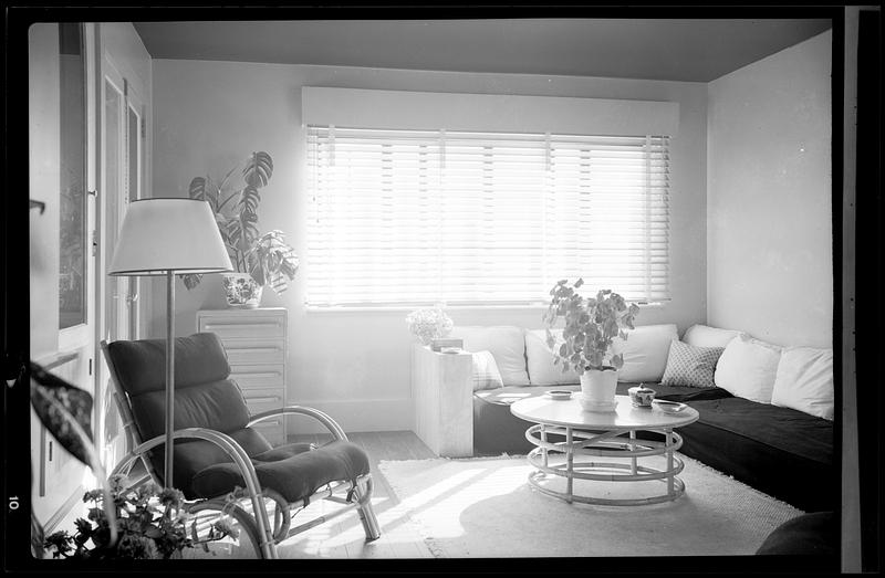 Marblehead Neck, Johnson House, interior