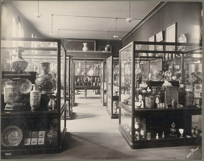 Boston, Museum of Fine Arts (old), interior, pottery, porcelain and