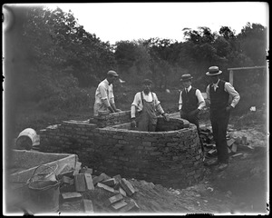 Sewer construction, flushing manhole