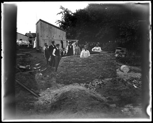 Sewer construction, flushing manhole