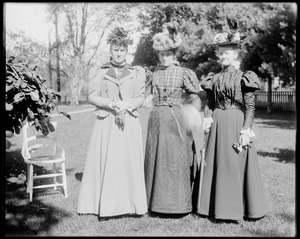 Mrs. H. W. Sheldon, Miss Laura Forbes, Miss G. Grant