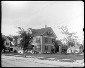 #12 Talbot Avenue, 1904 prize contest, front, fall