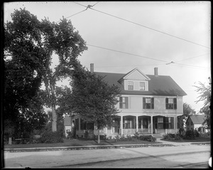 #6 Talbot Avenue, 1904 prize contest, front, fall