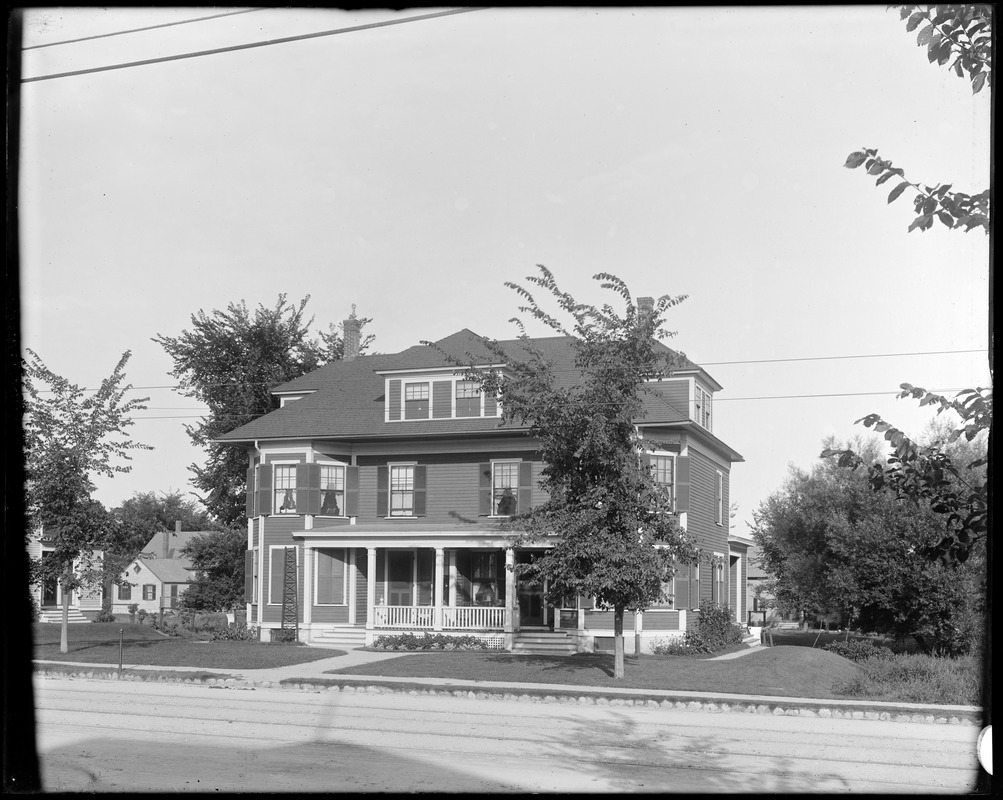 #40 Talbot Avenue, 1904 prize contest, front, fall