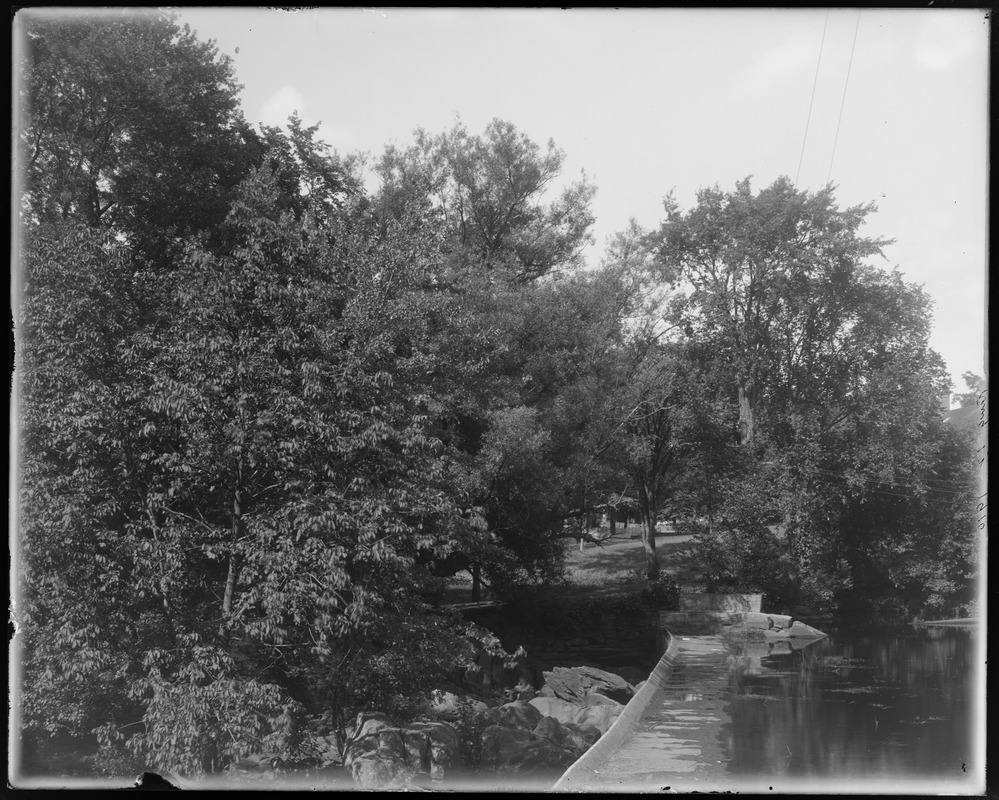 Talbot Mills dam from Talbot Mill side view from flood gate