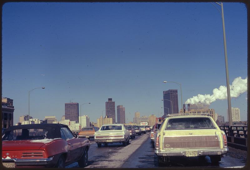 Southeast expressway traffic going toward Boston in autos instead of using Rapid Transit about 1/3 mile from So. Station exit