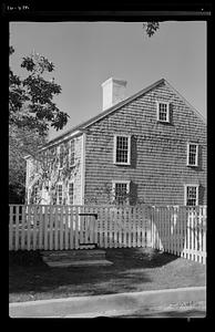 The Thomas Cooke House (exterior), Martha's Vineyard