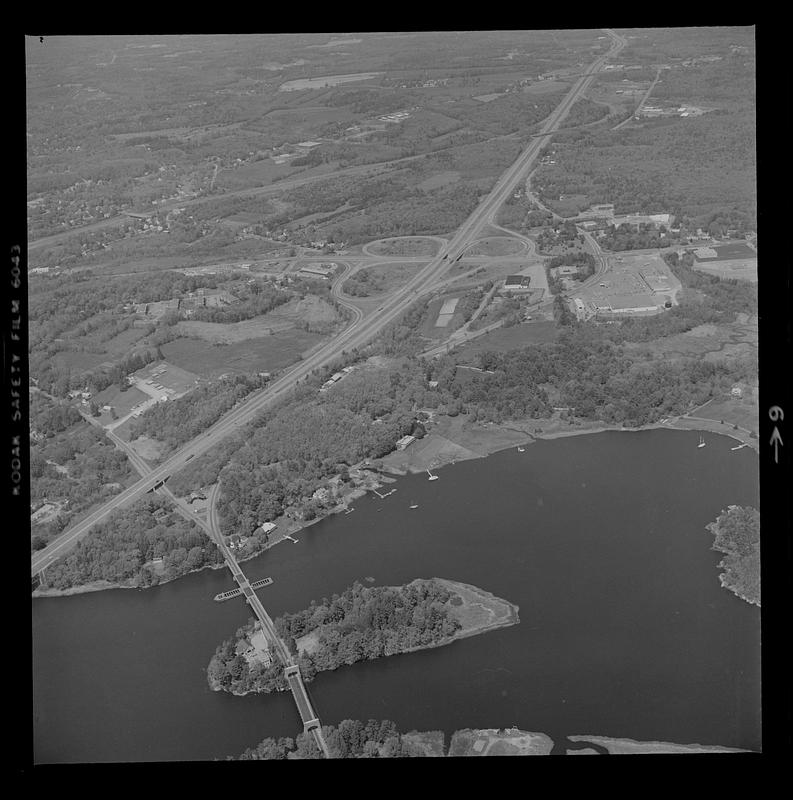 Chain bridge area