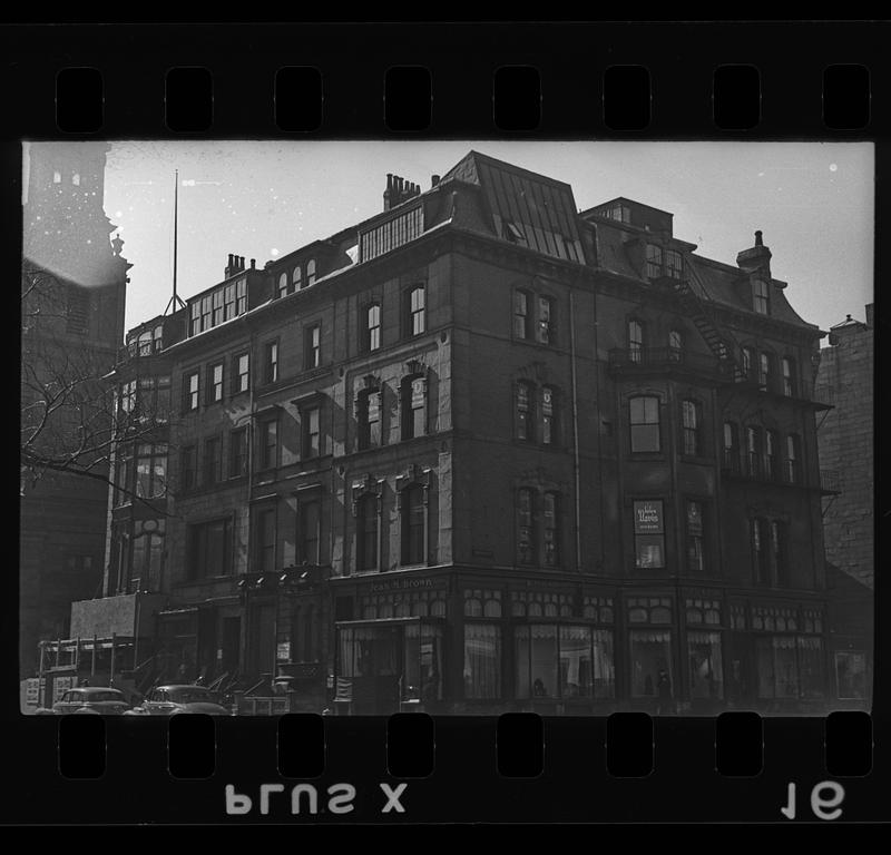 16-19 Arlington Street, Boston, Massachusetts