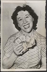 Mrs. Reseda Corrigan, 39, confidence man returns $400