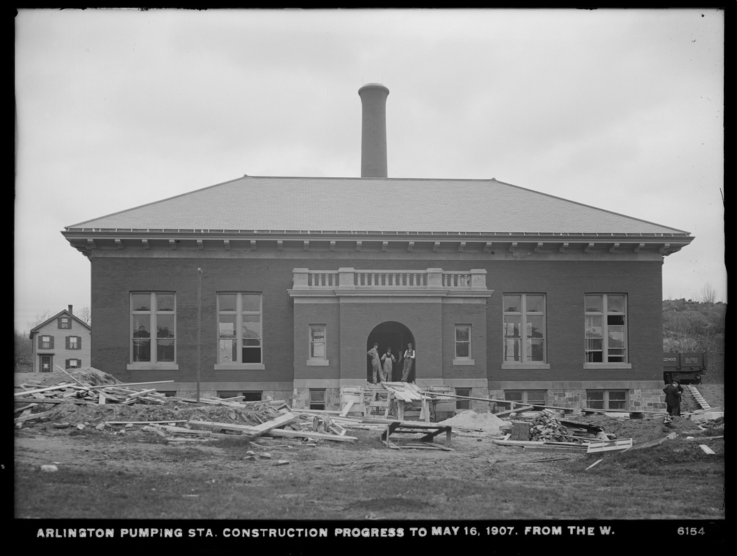 Distribution Department, Arlington Pumping Station, construction progress, from the west, Arlington, Mass., May 16, 1907