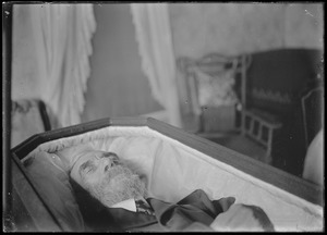 Man in coffin. Poss. Prof. Shaler?