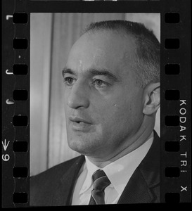 Francis X. Bellotti at a press conference concerning Atty. Gen. Edward W. Brooke's investigation into Bellotti's years as Lieutenant Governor