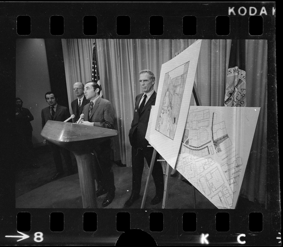 Richard G. Shapiro, chairman of the board of Filene's, speaking at unveiling of downtown shopper's plan at City Hall