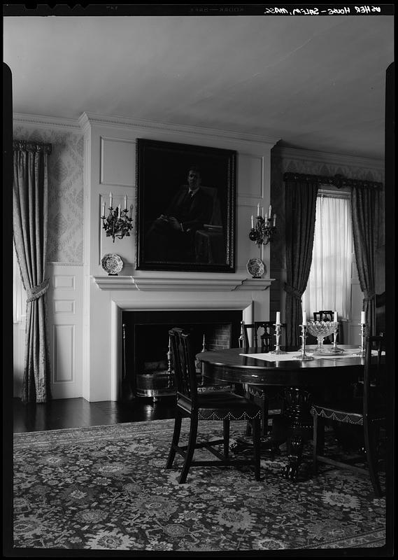 Usher House, interior