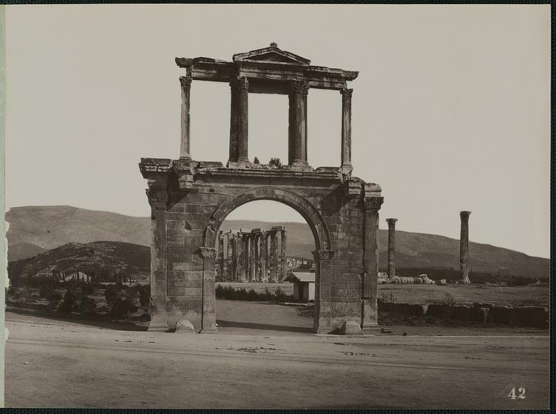 Arc d'Adrien et Temple de Jupiter Olympien