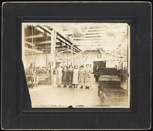 Wood Mill workers, 1916