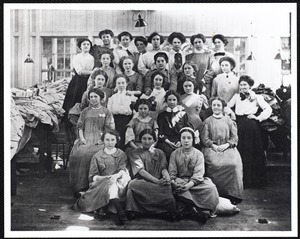 Female employees (group photo) Ayer Mill mending room, c. 1916