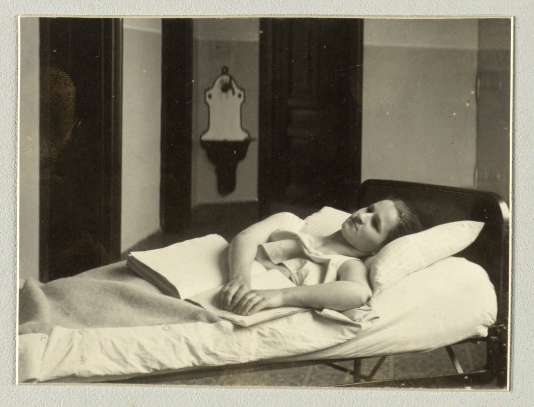 Blinder, im Bette lesend: A blind girl, reading in bed