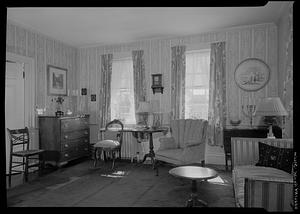 Herlihy House, Salem: interior