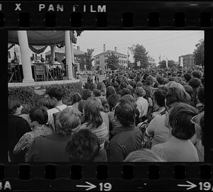 Crowd waiting for President Ford in Exeter, New Hampshire