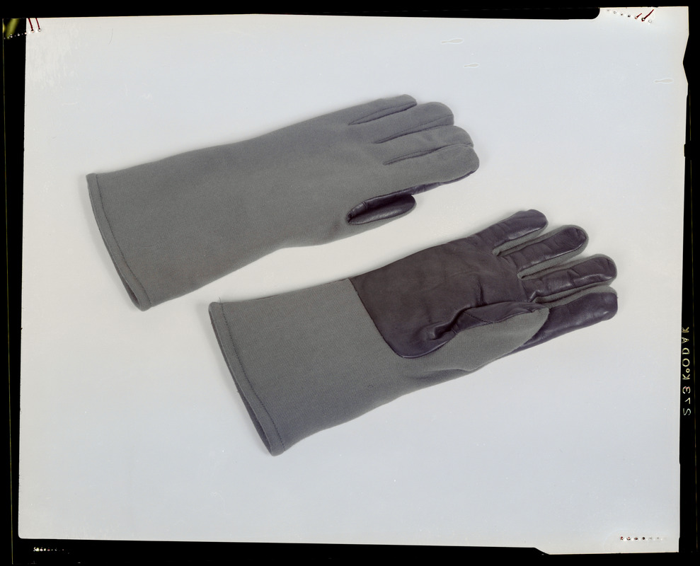 IPD, mounted crewman cold/wet glove SEP