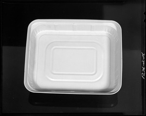 Food lab, tray pack container, inside shot