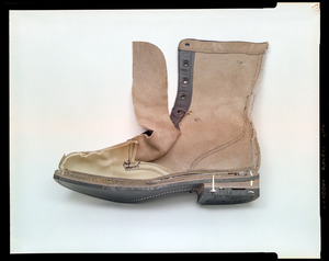 CEMEL, footwear cut away of female combat boot