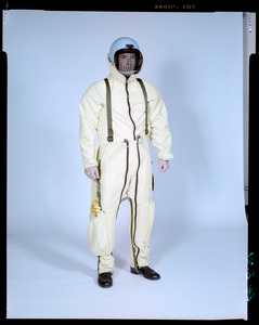 IPL, rough terrain suit, parachutiss